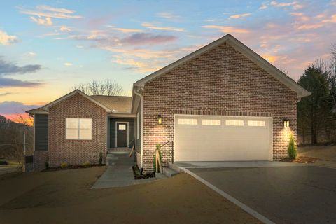1001 Madalyn Way Portland TN 37148