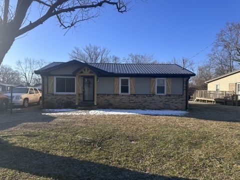 1413 Glass Ave Hopkinsville KY 42240