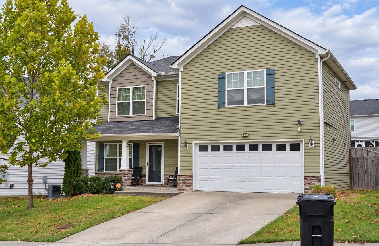1225 Silverstream Pt