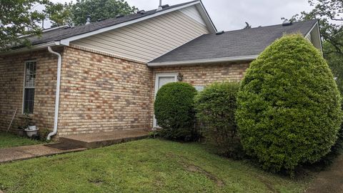 290 Lake Chateau Dr, Hermitage, TN 37076 - MLS#: 2867008
