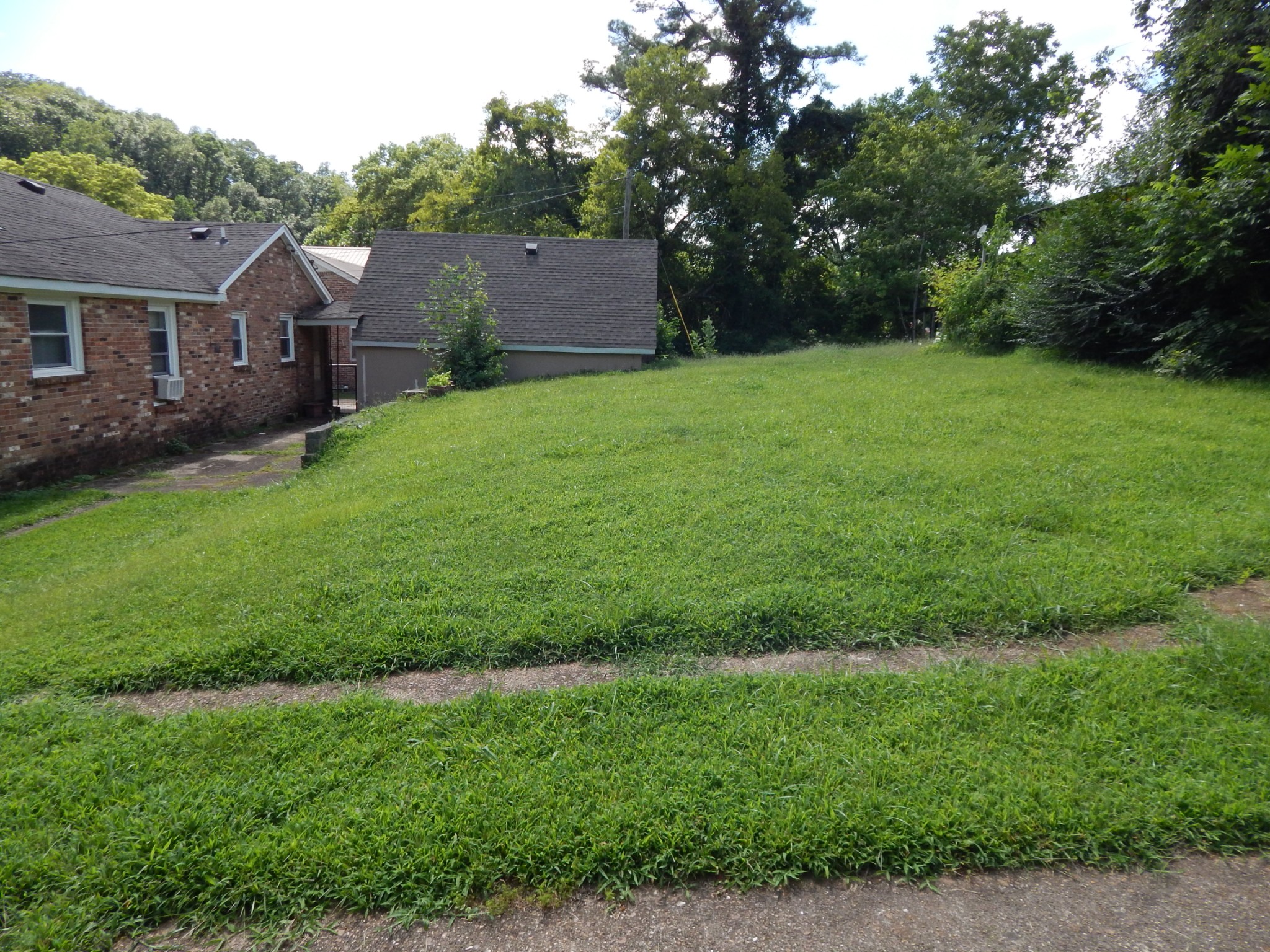 408 Poplar St