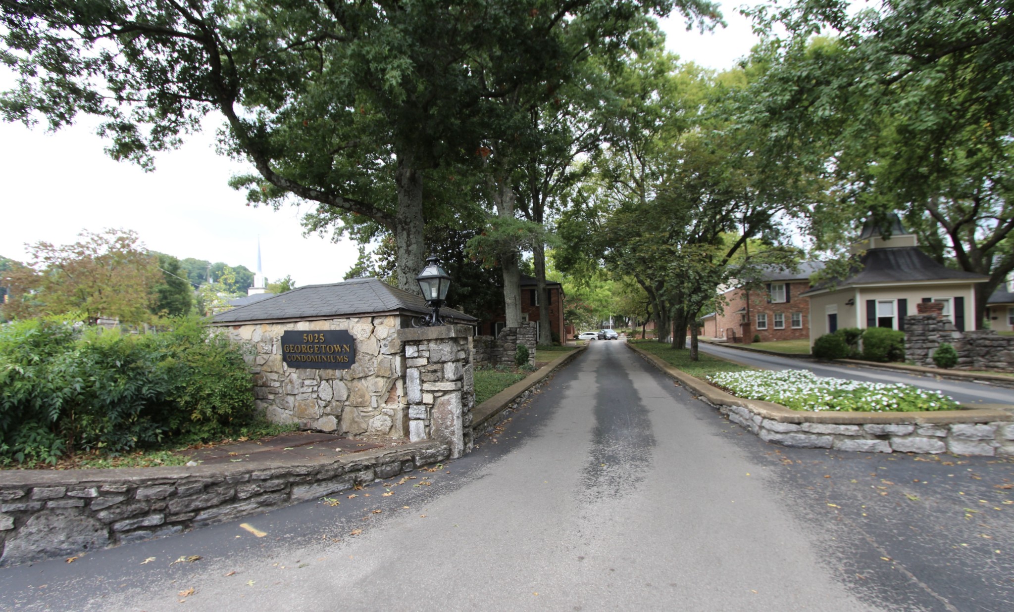 5025 Hillsboro Pike 15P