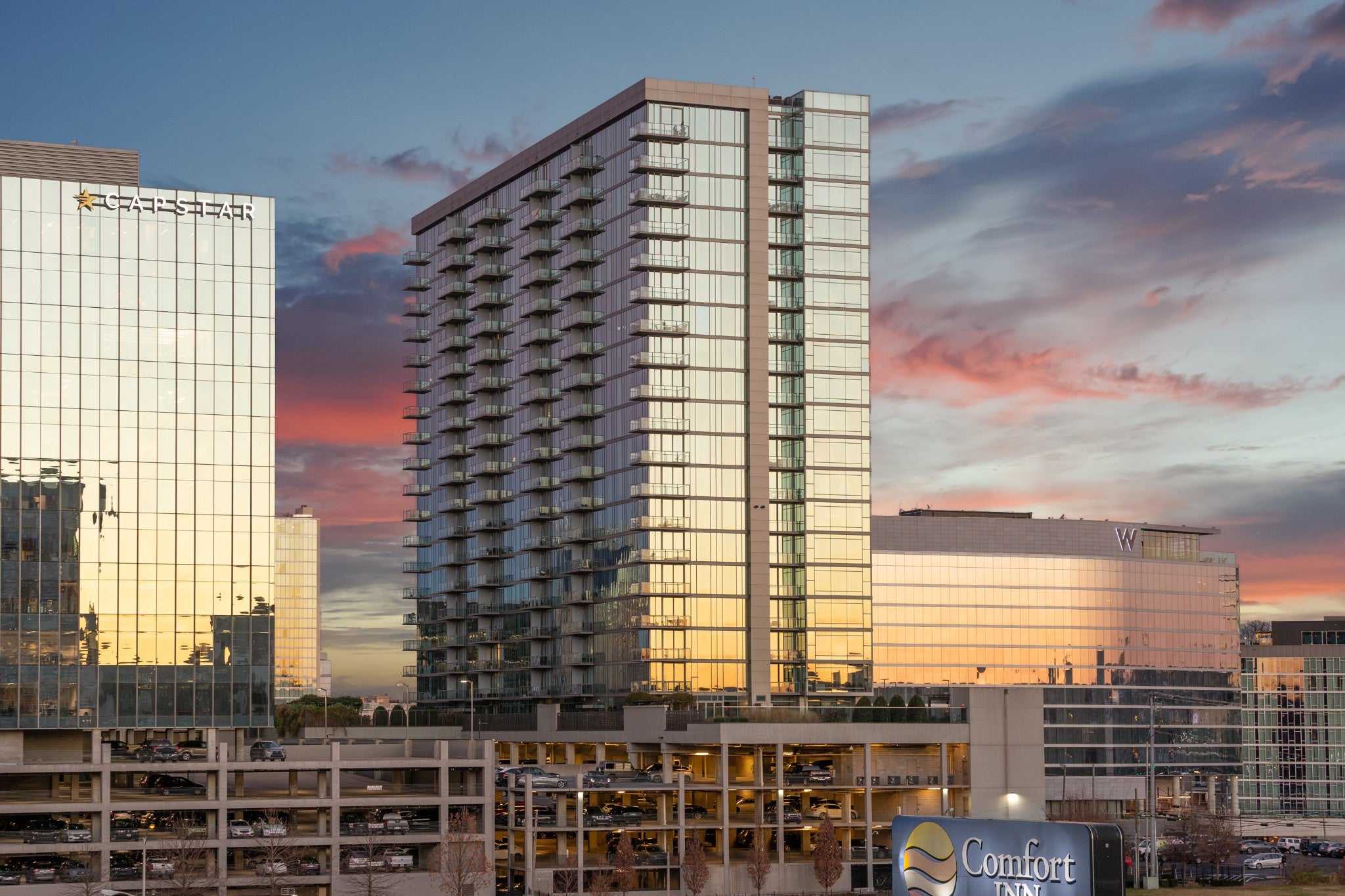 3-bed listing at 1212 Laurel St Ph 2304, Nashville