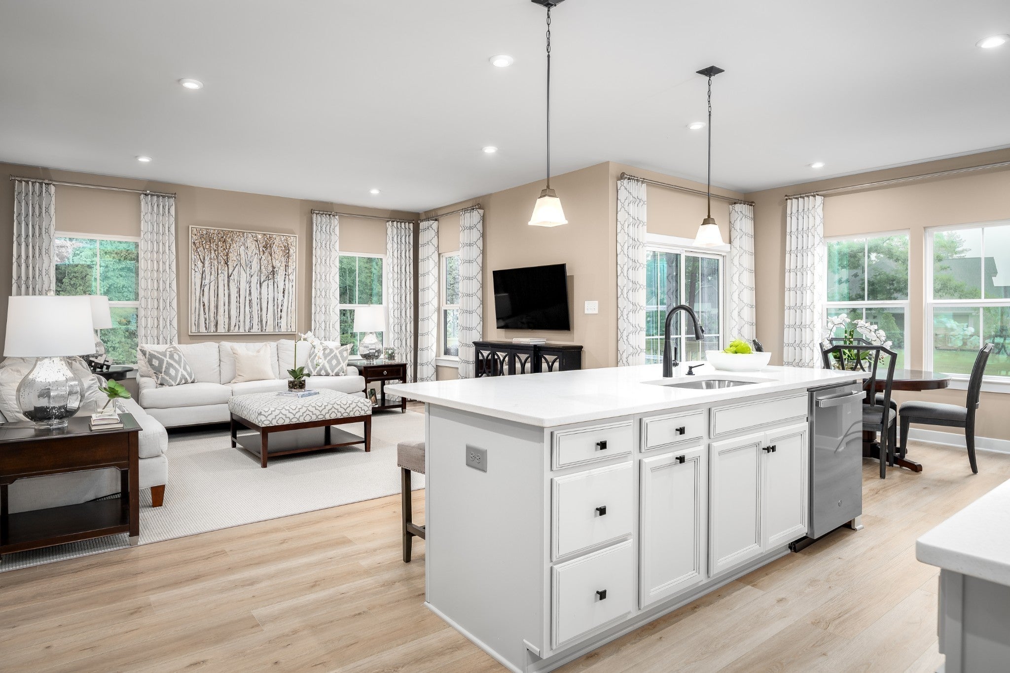 9200 Paddock Park
