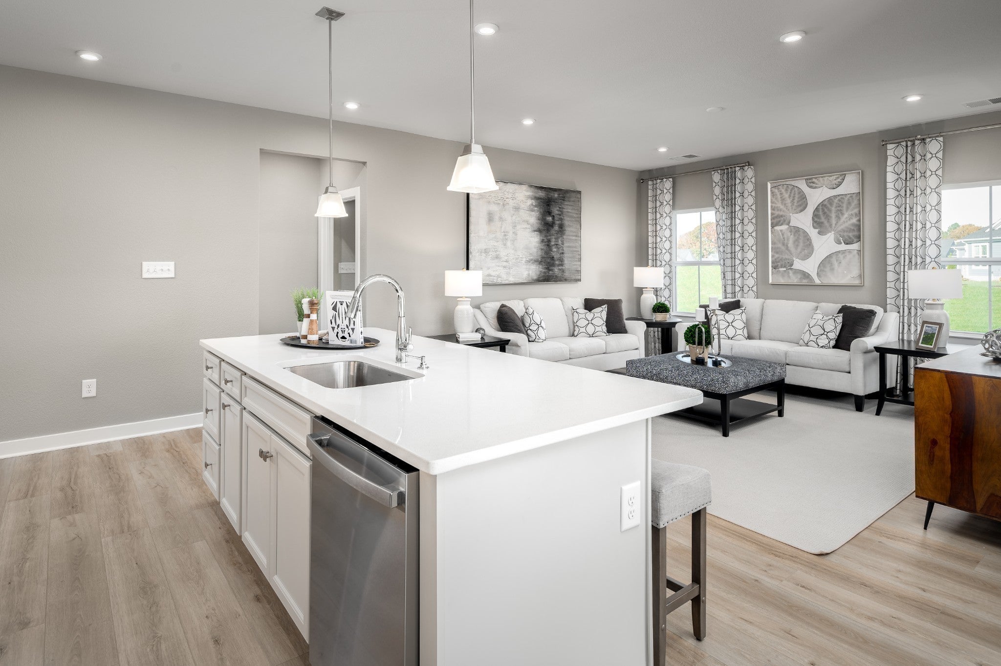 9200 Paddock Park