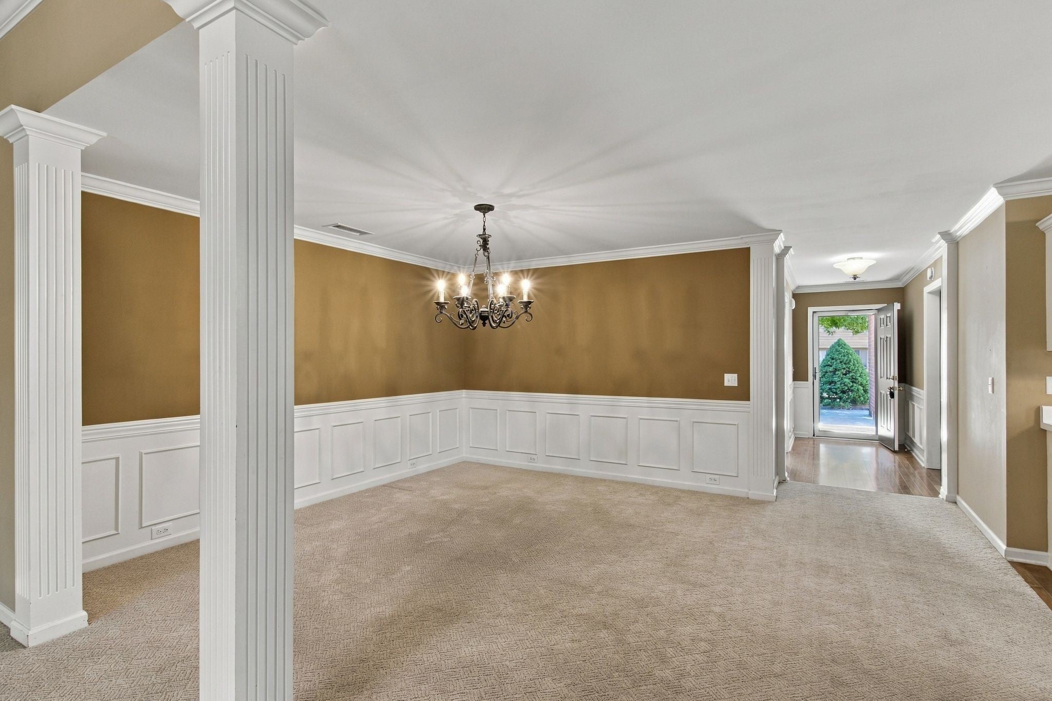 3332 Mershon Dr
