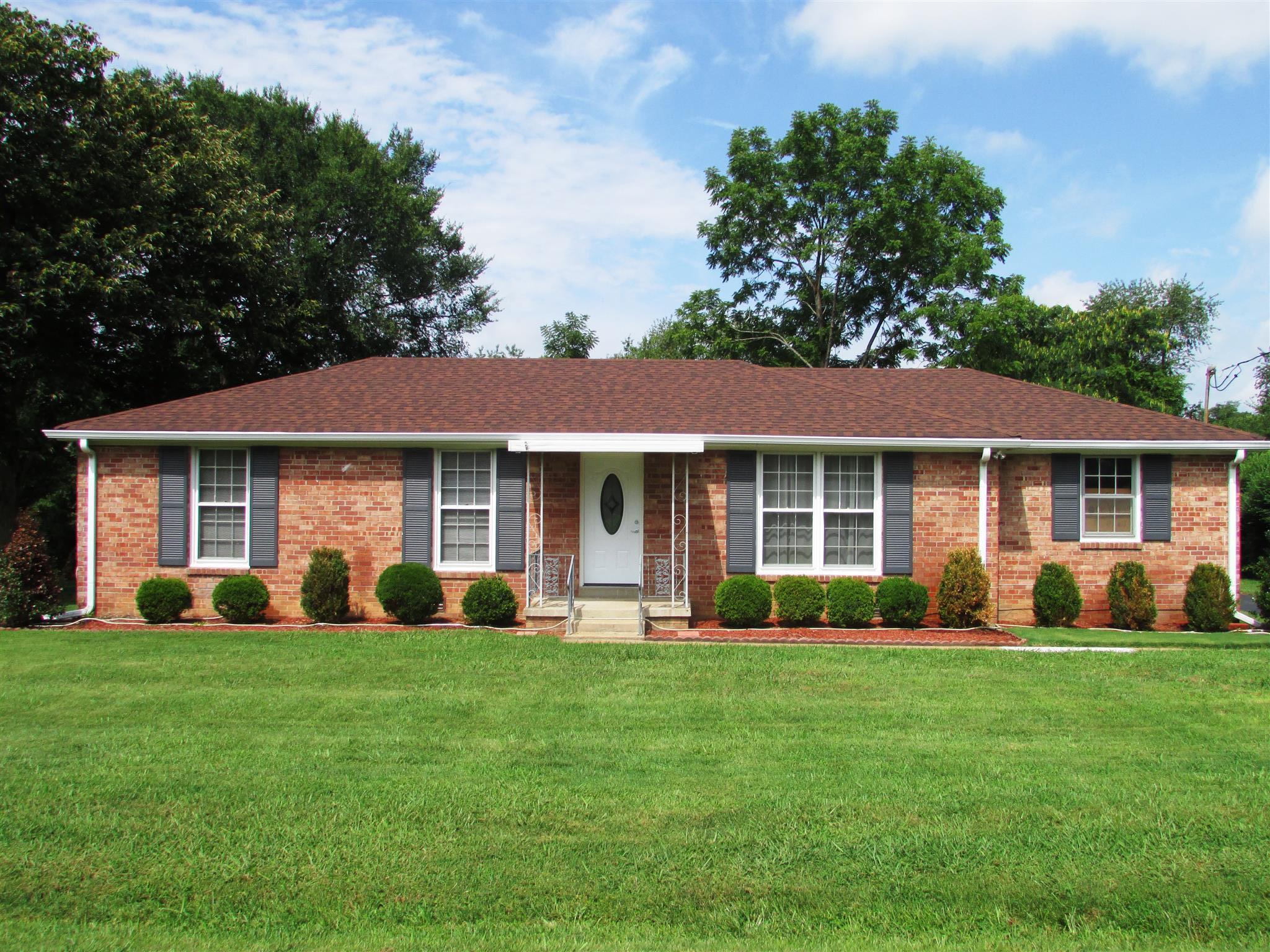 Photo 1 of 30 — 208 Keaton St, Lebanon, TN 37087