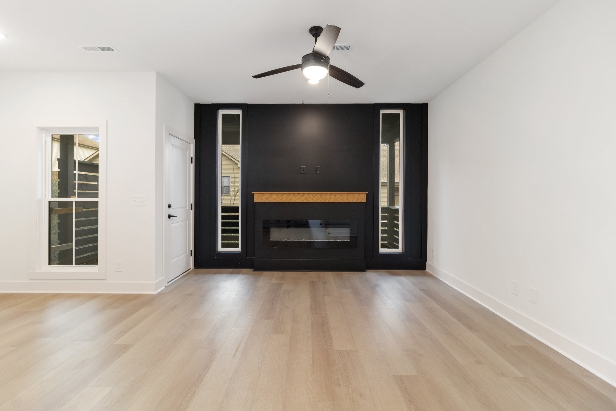 14 HOLLAND PARK WEST