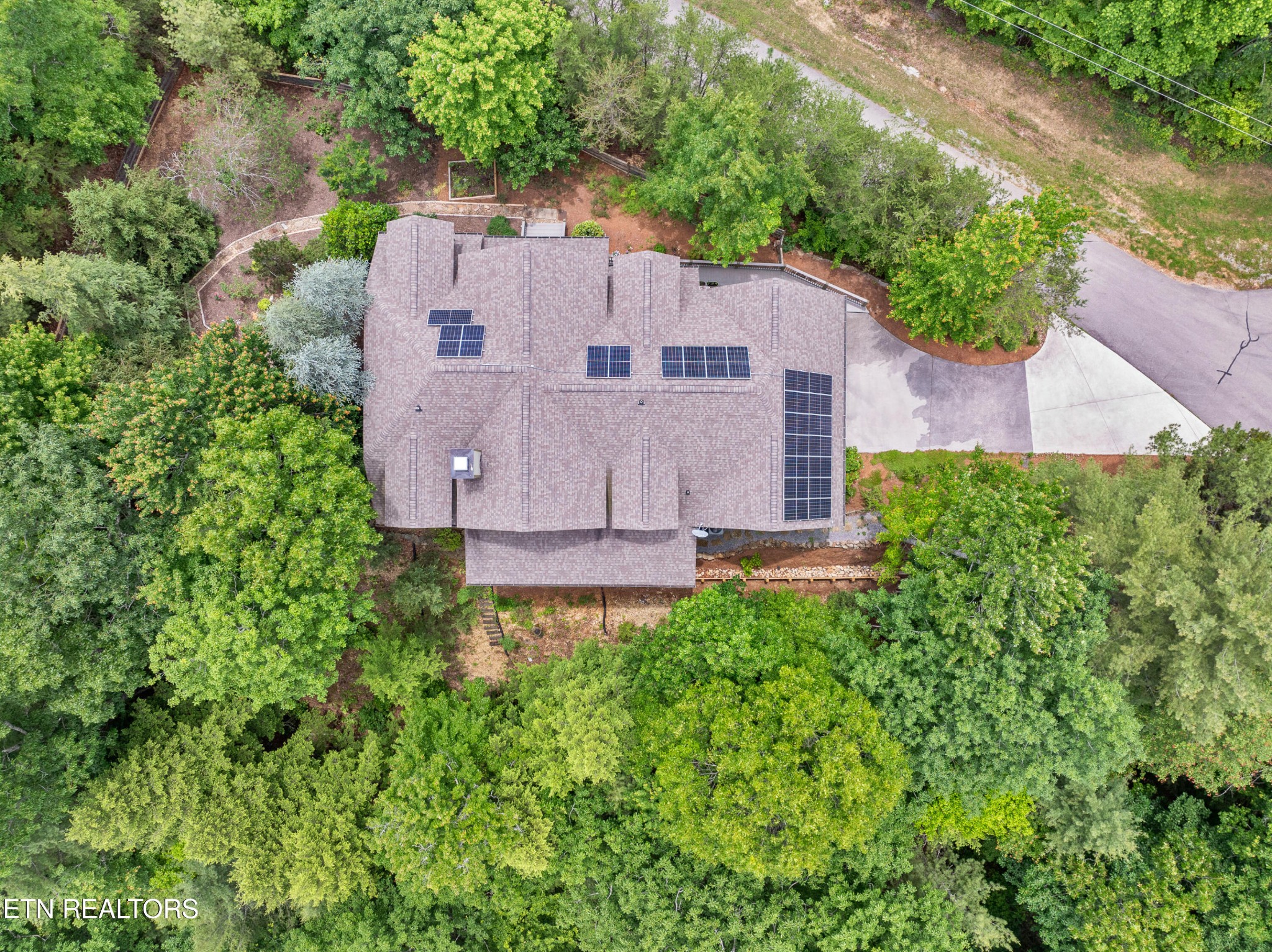 670 Hawk View Drive