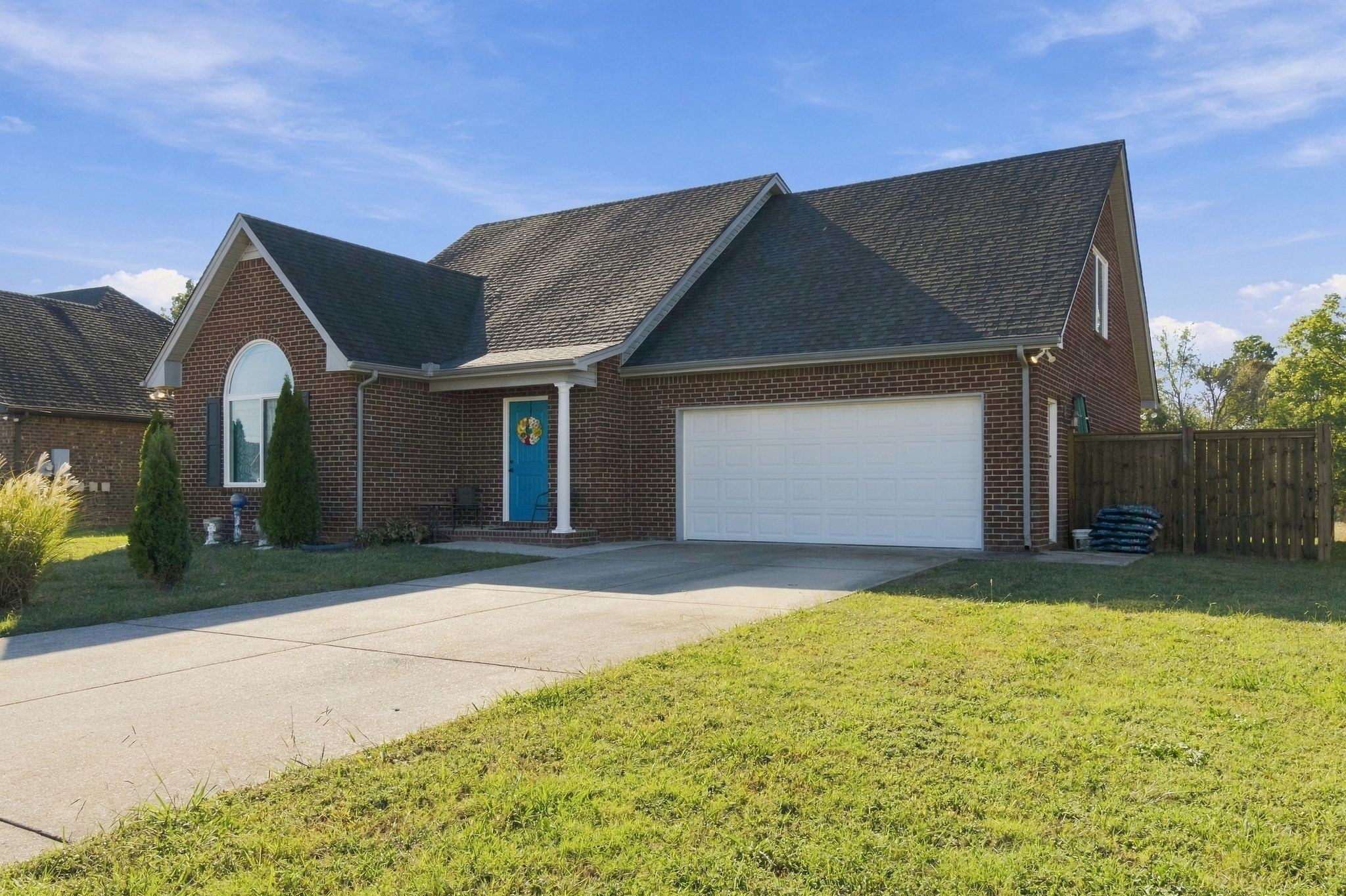 2517 Auldridge Dr