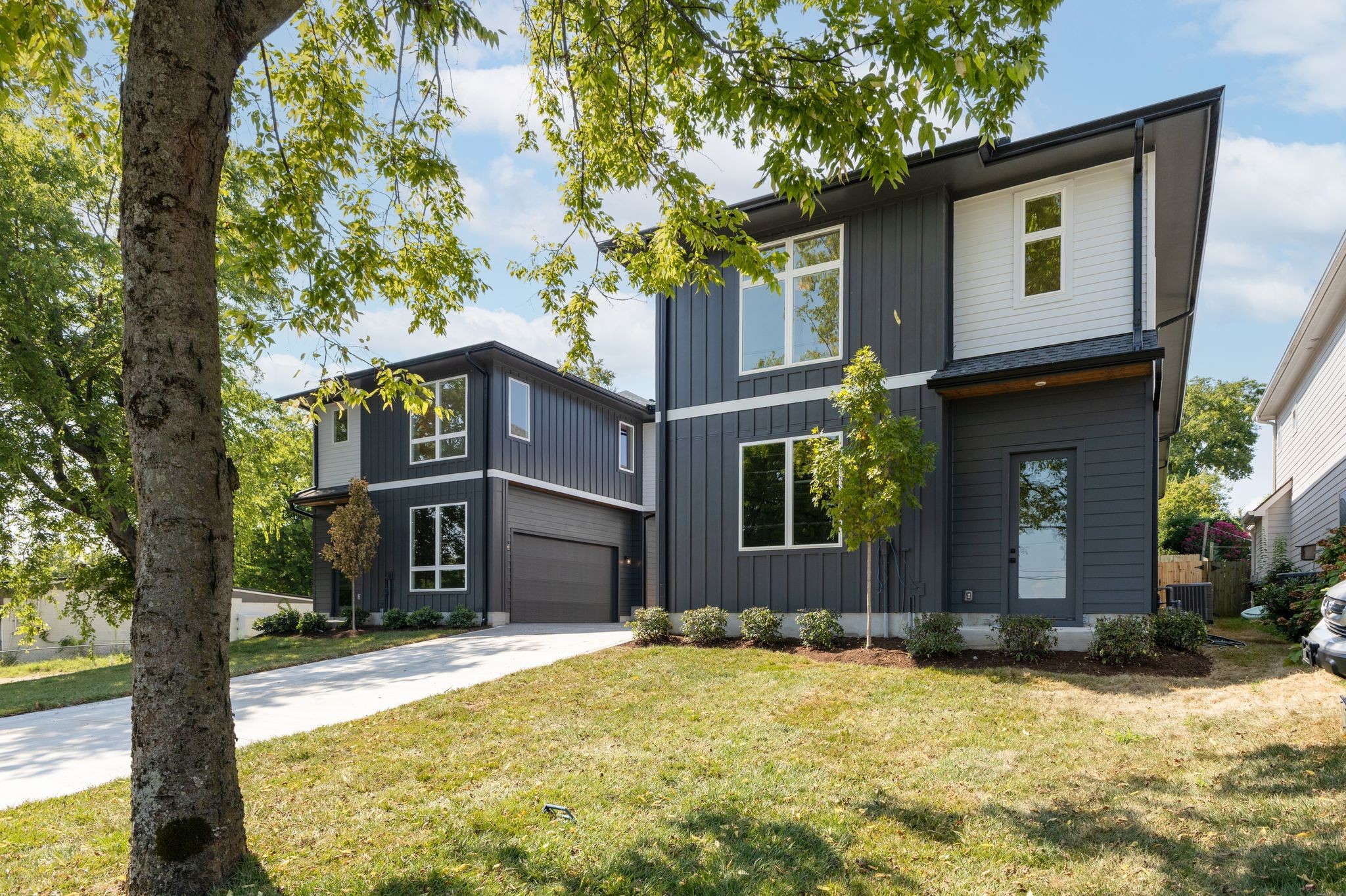 5917E Robertson Ave Right Front