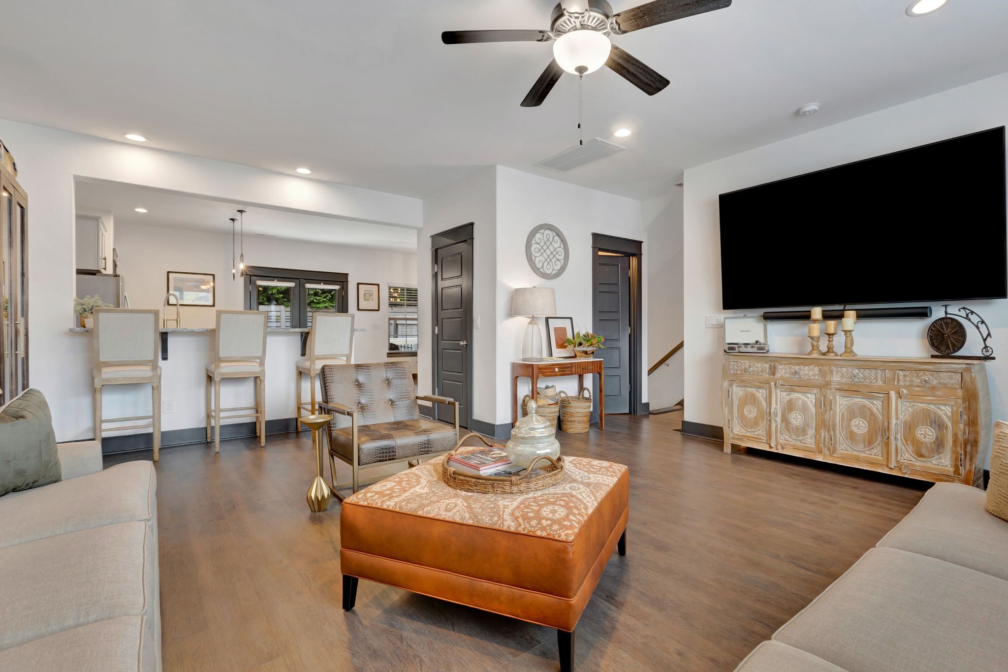 7015 Westside Cir