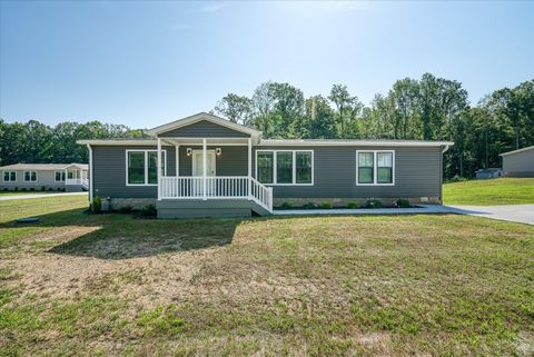 1760 Anna Maria Ln Cookeville TN 38501