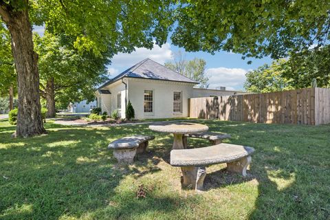 421 E Bell St Murfreesboro TN 37130