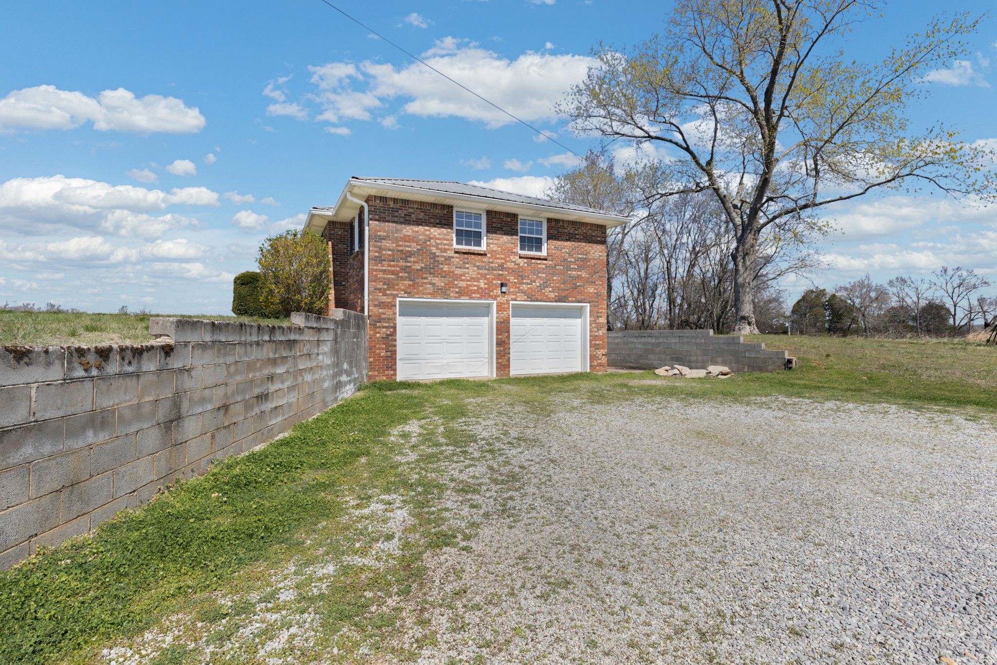 6035 Buzzard Creek Rd