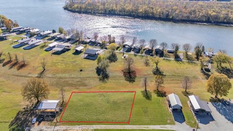 0 WC Pickett Clifton TN 38425