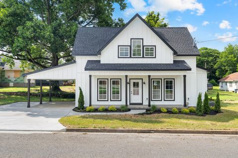 220 Walnut St Shelbyville TN 37160