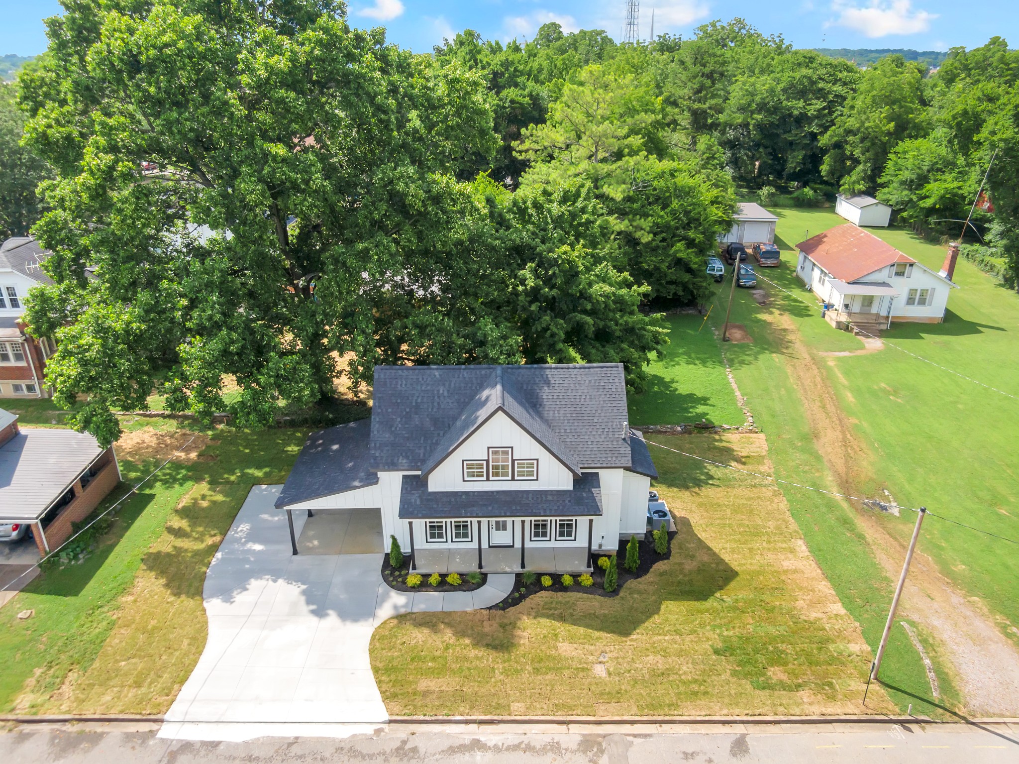 220 Walnut St