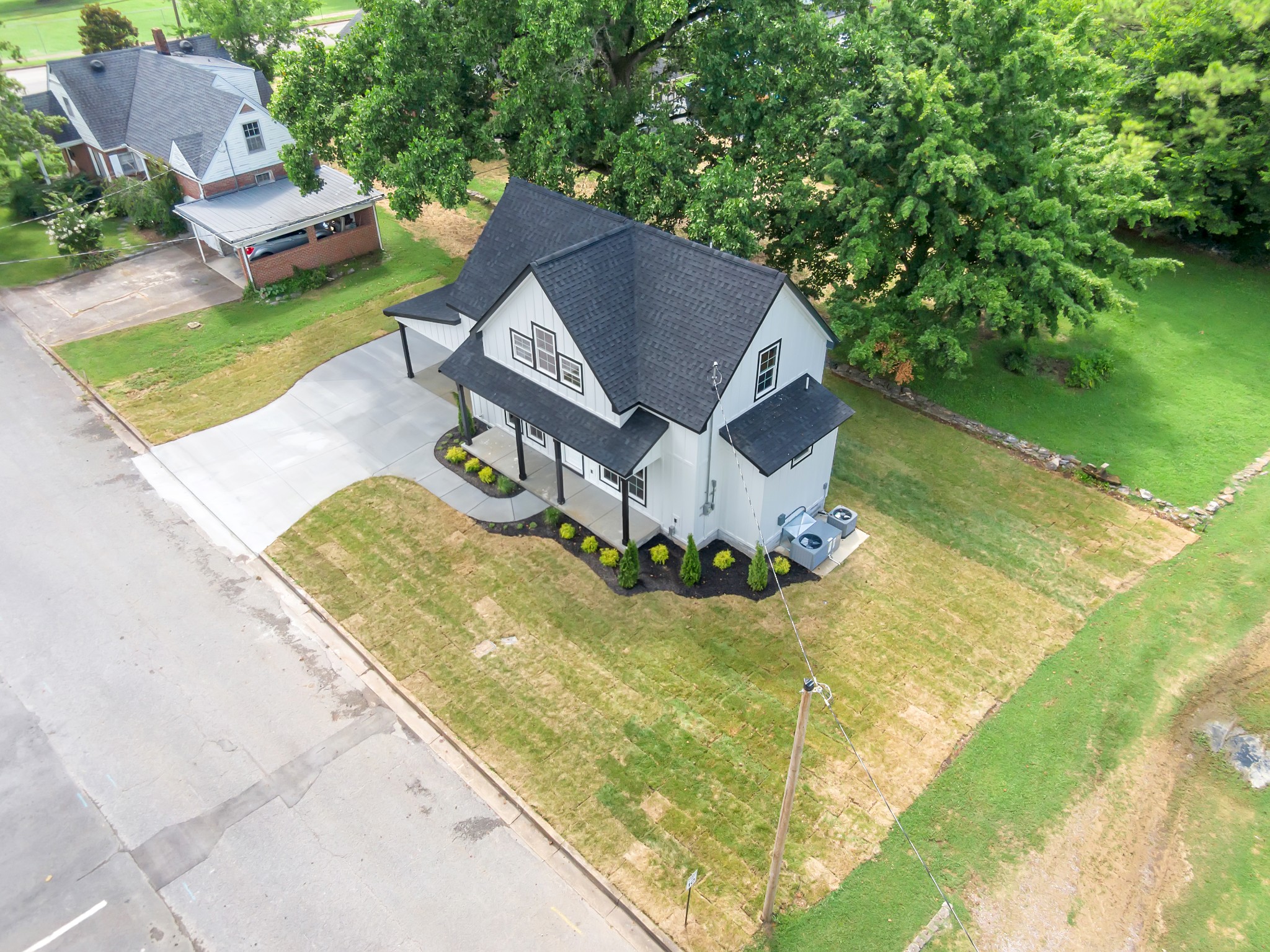 220 Walnut St
