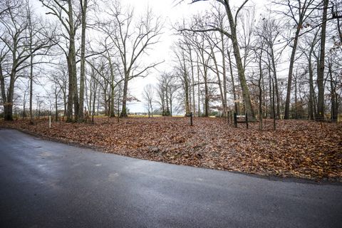 2103 Castelow Greenbrier TN 37073