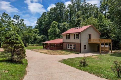 5940 Hassells Creek Ln Lyles TN 37098