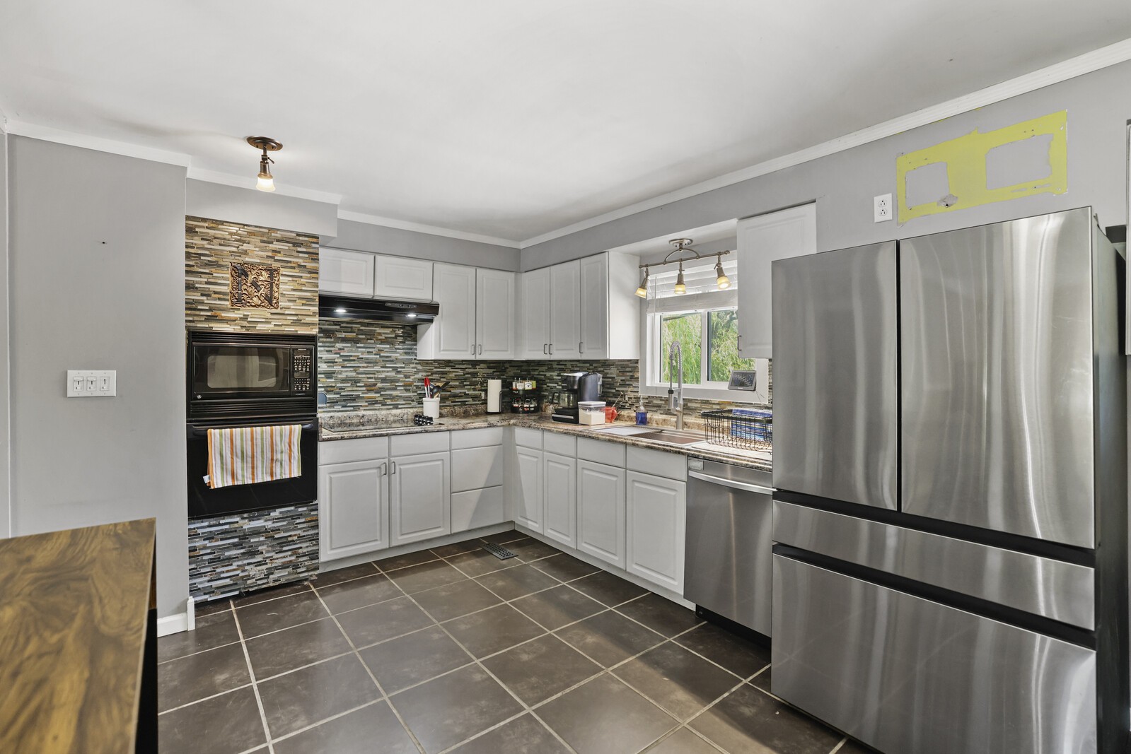 235 Vance Ln