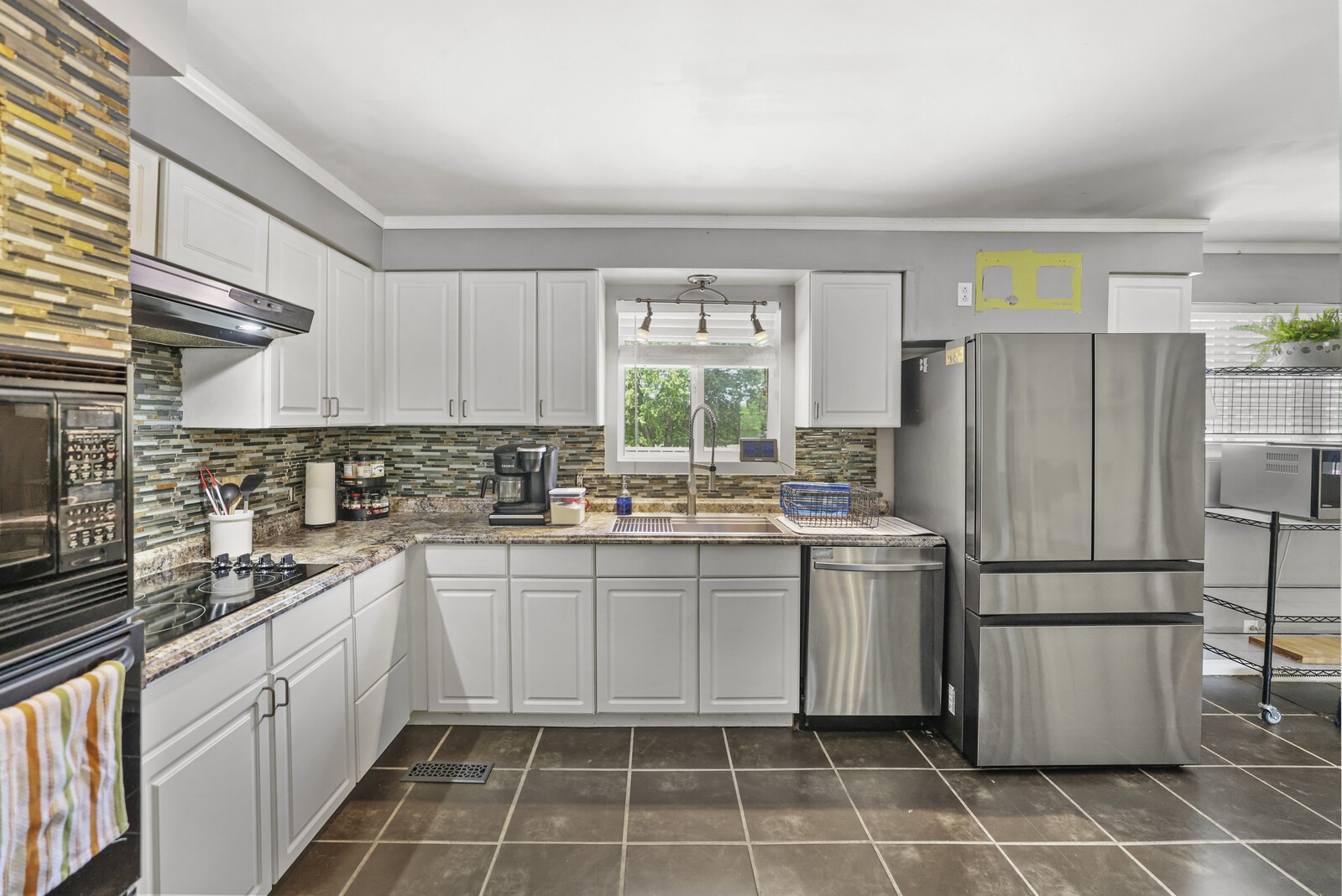 235 Vance Ln