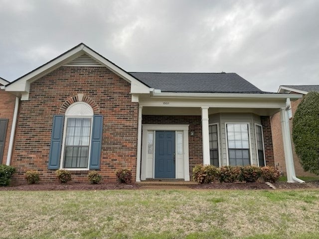 3-bed condo at 1501 Brentwood Pt, Brentwood, sold April 8, 2026