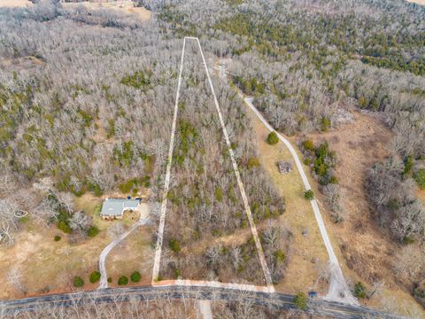 Photo of 0 Joe Peay Rd, Spring Hill, TN 37174 (MLS # 2784920)