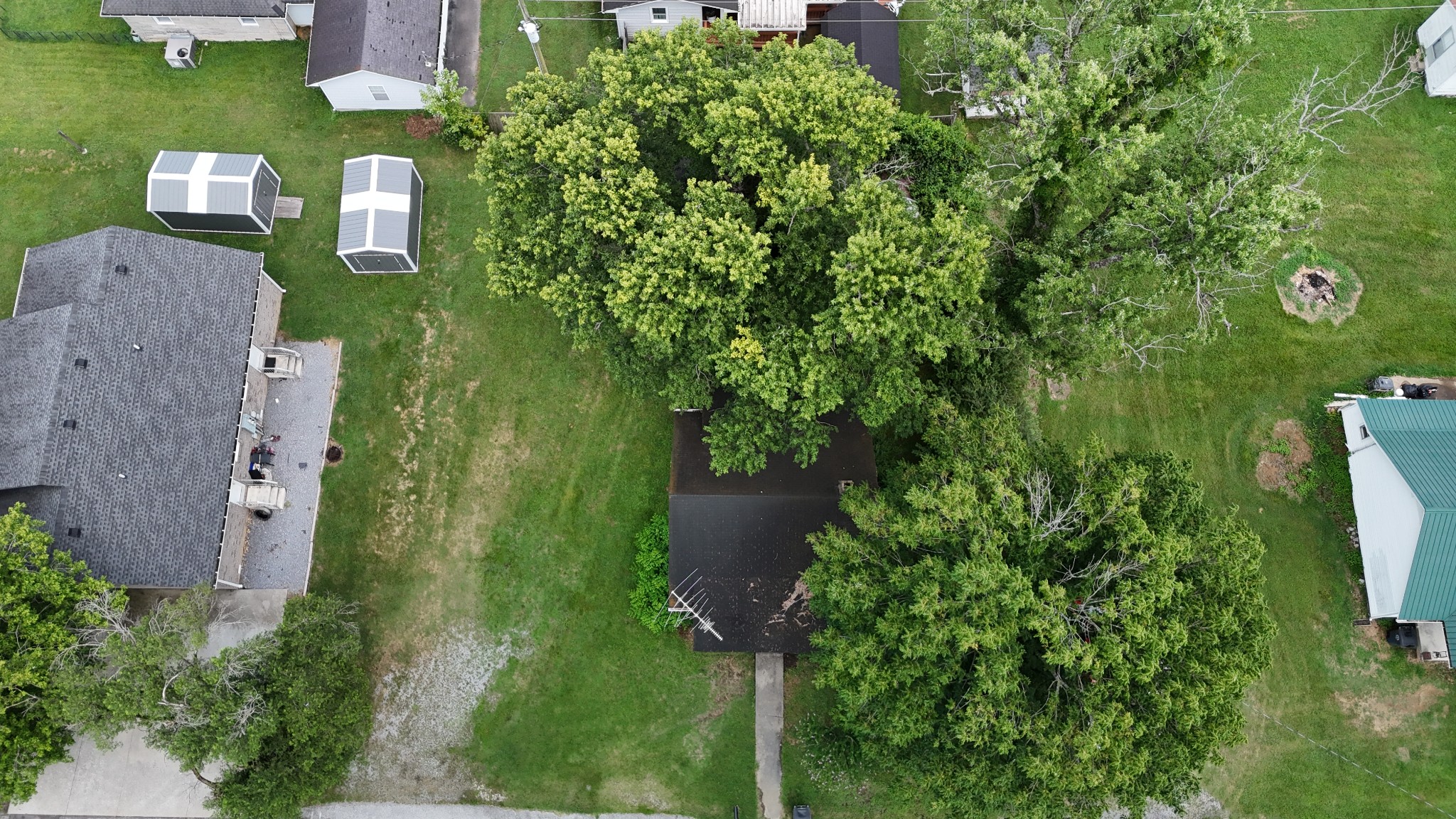 706 Courthouse View St