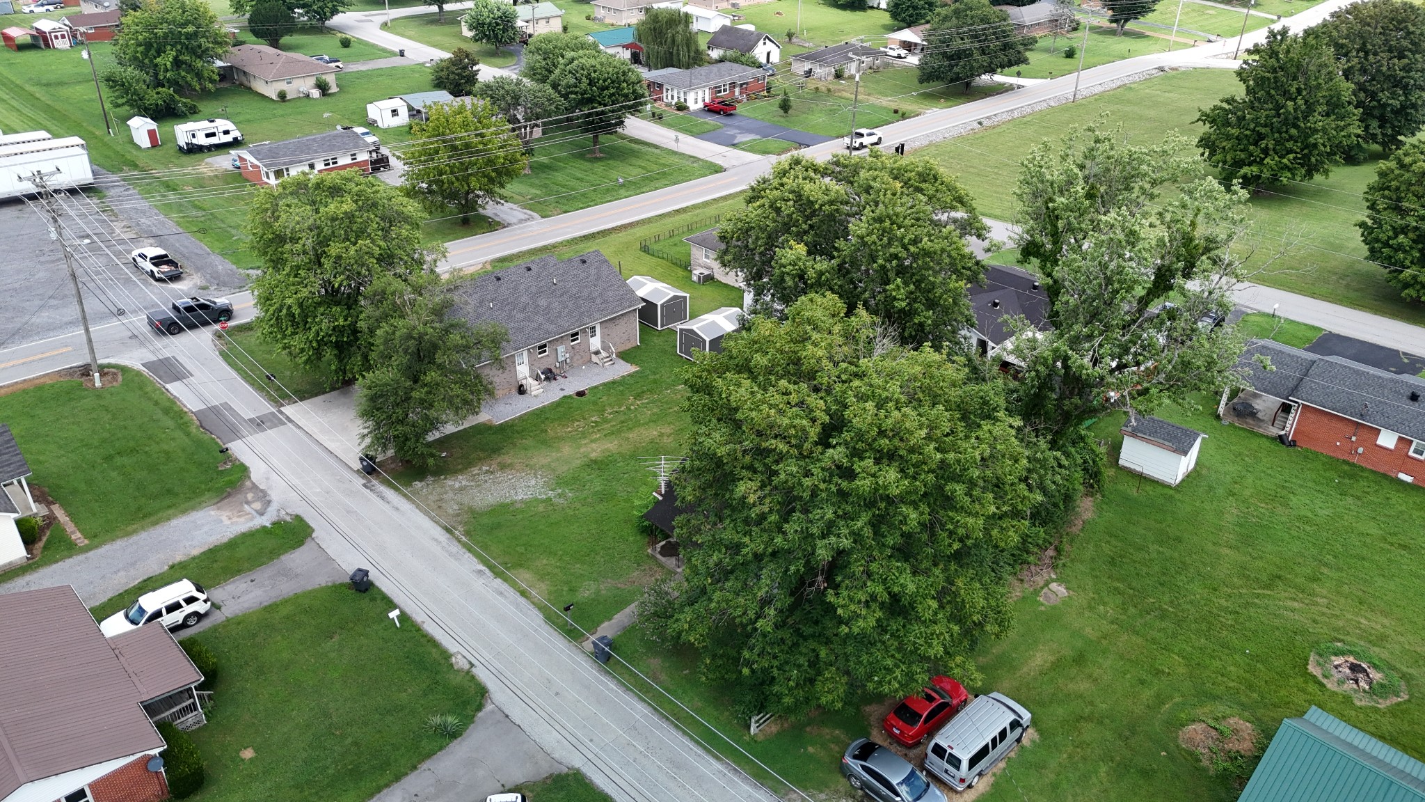 706 Courthouse View St