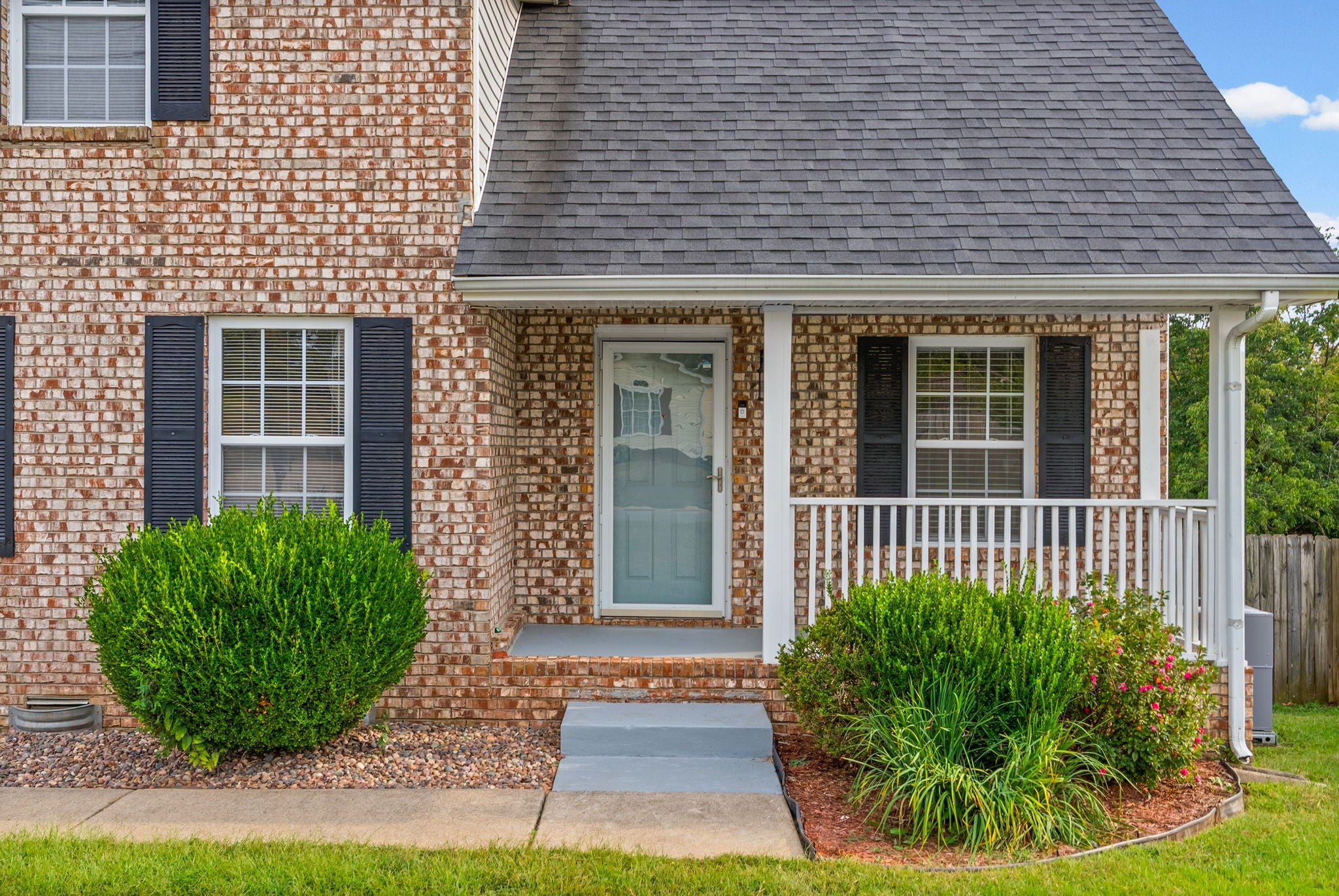 2498 Elkmont Dr