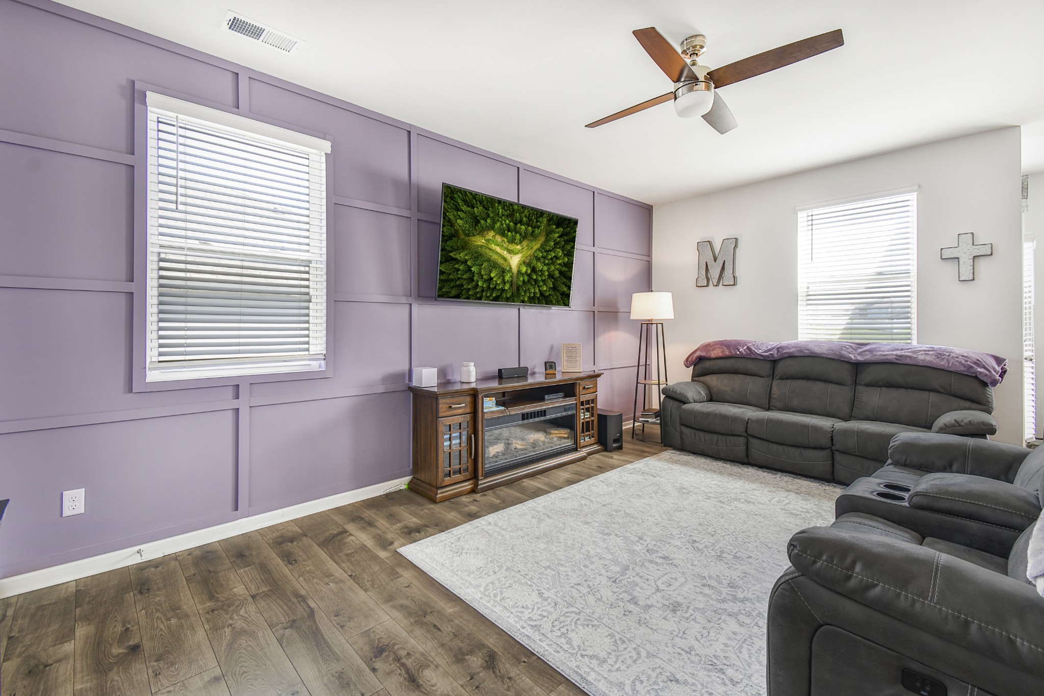 1115 Woodbridge Blvd