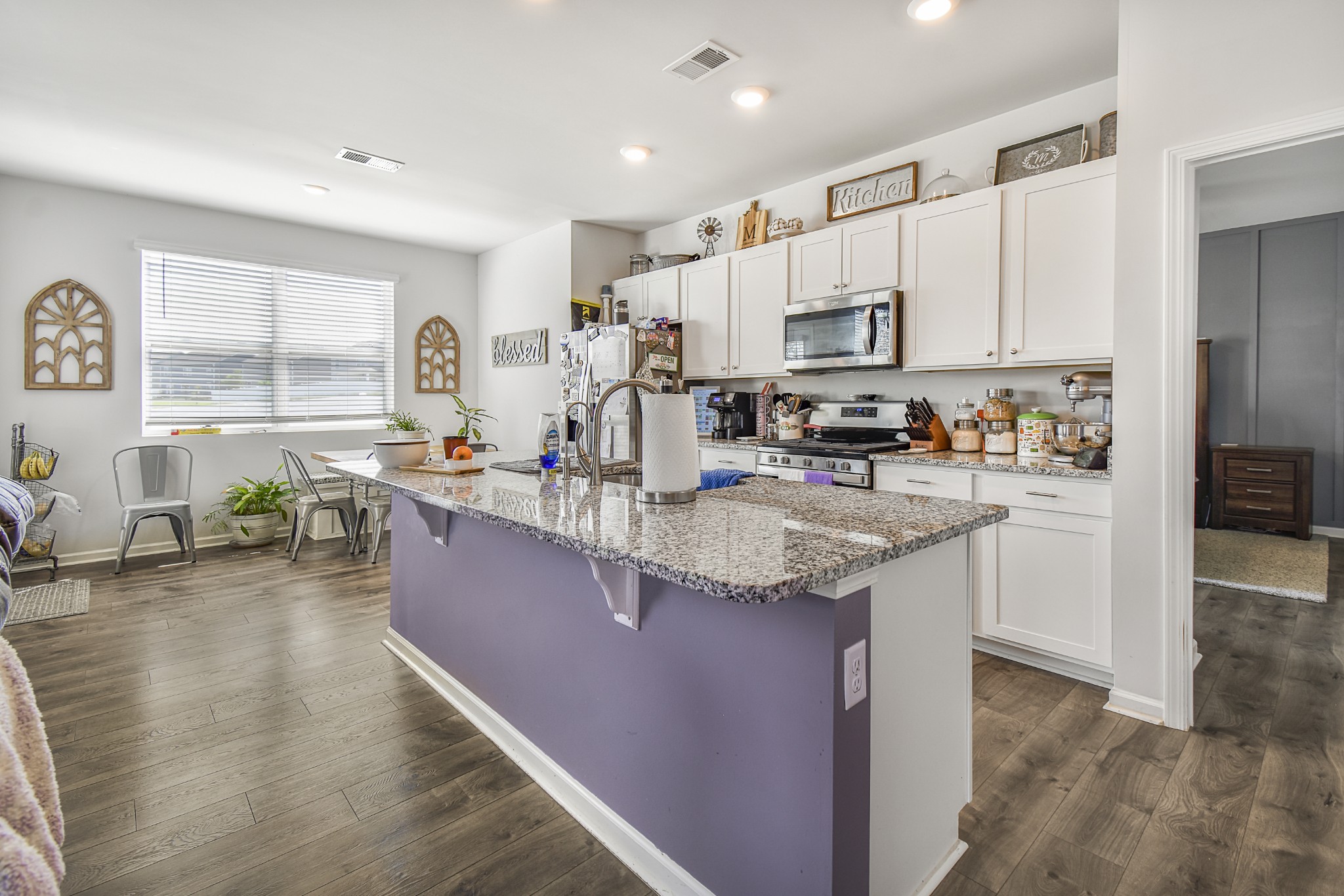 1115 Woodbridge Blvd