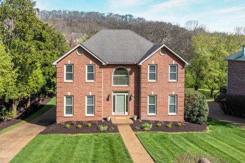 2709 N Highlands Dr Nashville TN 37221