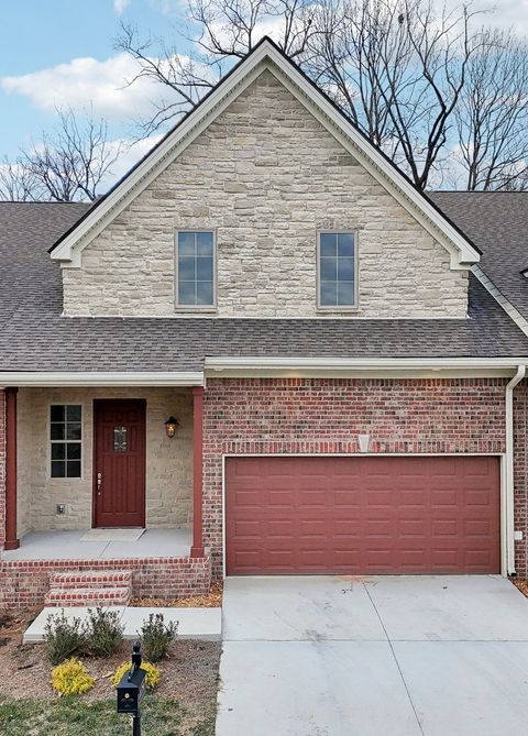 118 Nickolas Cir Lebanon TN 37087
