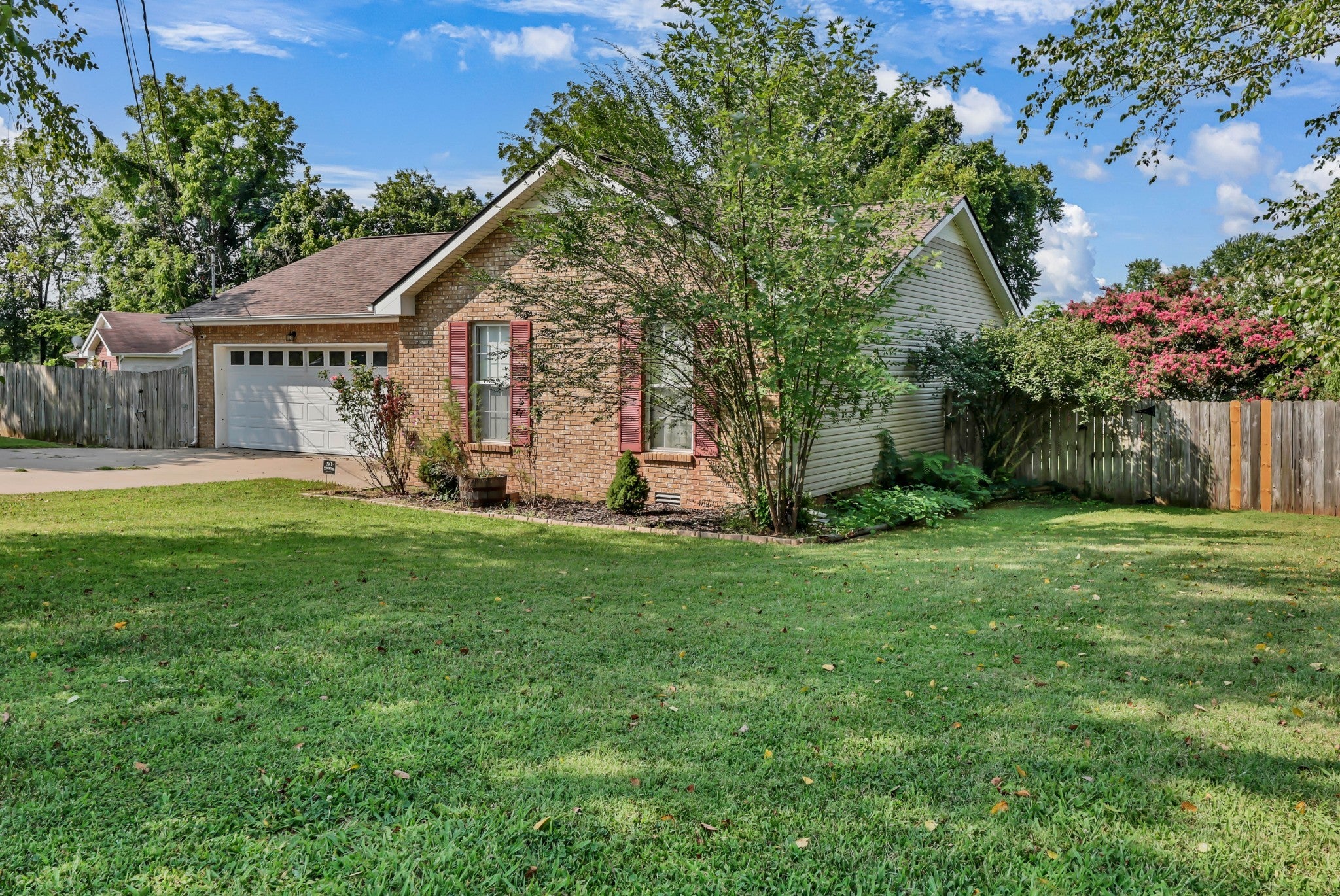 301 Eggars Ct