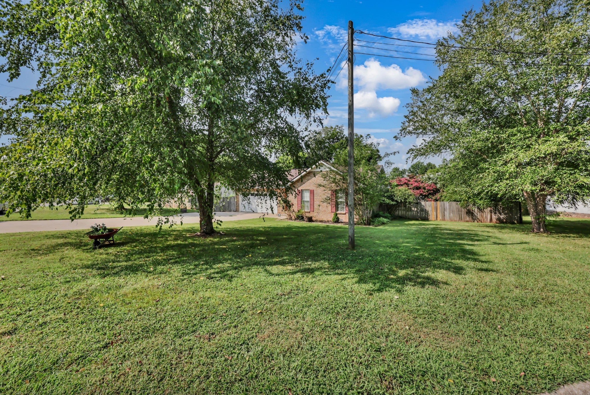 301 Eggars Ct