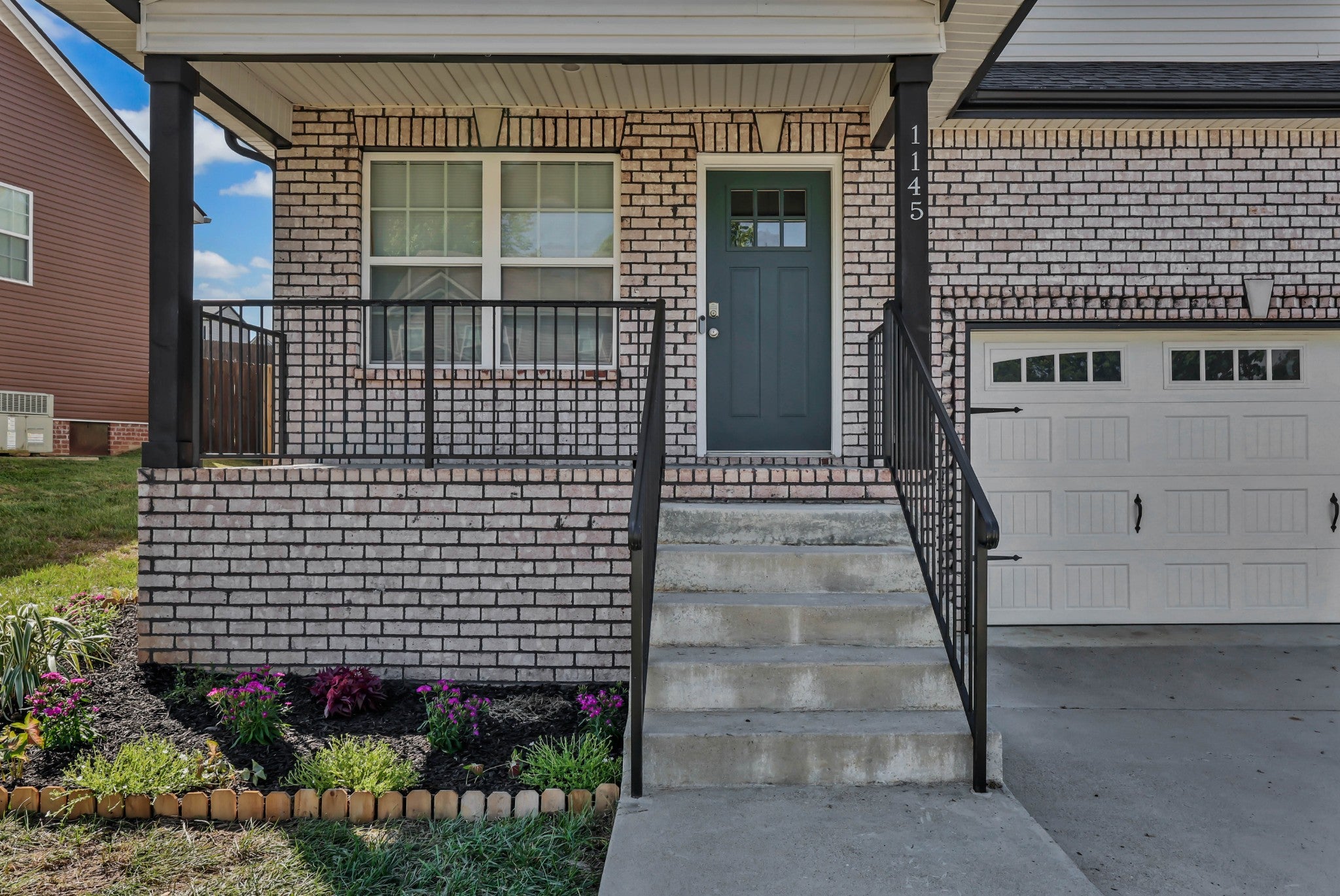 1145 Racker Dr