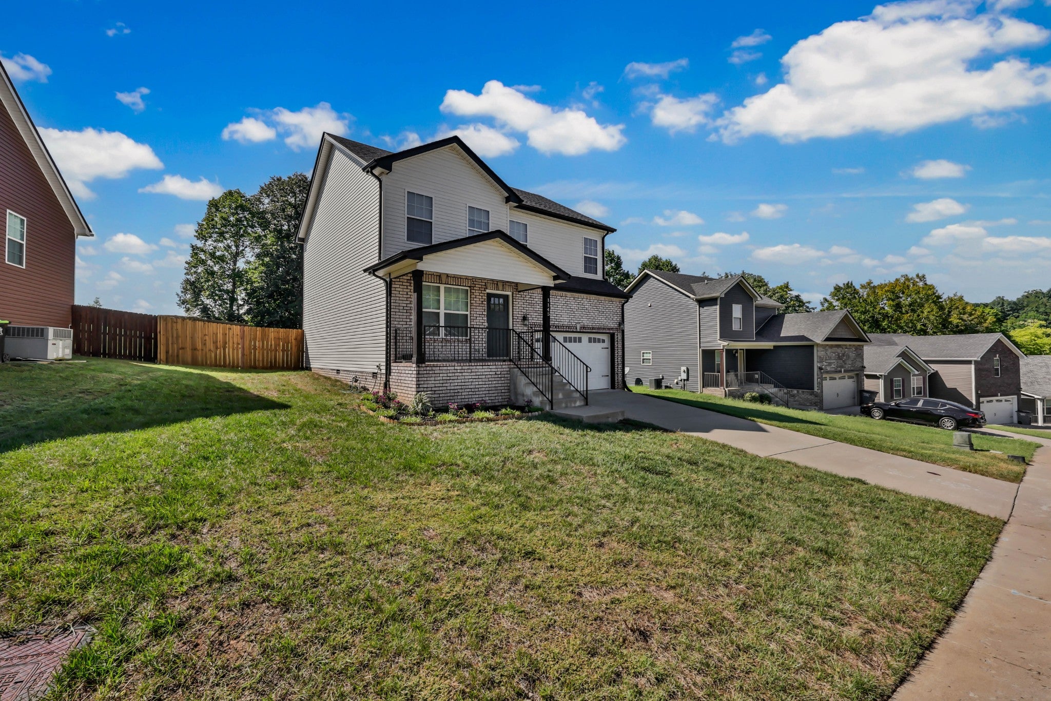 1145 Racker Dr
