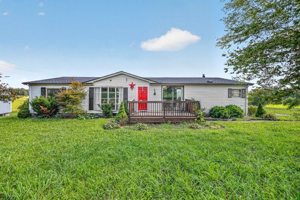 45 Tomlinson Rd - Photo 2