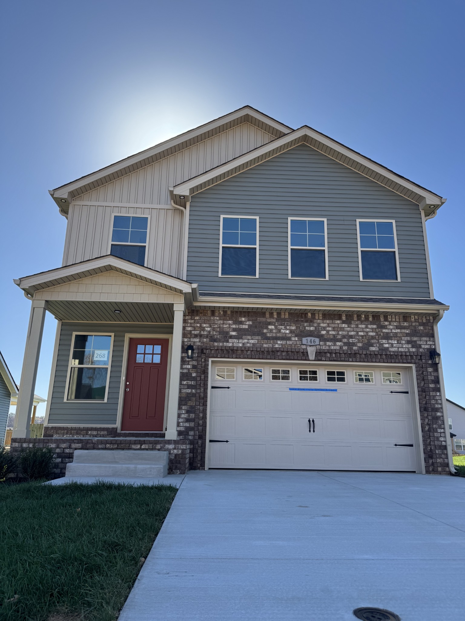 Clarksville, Tennessee 37040, United States, 3 Bedrooms Bedrooms, ,3 BathroomsBathrooms,Residential,Active,196561