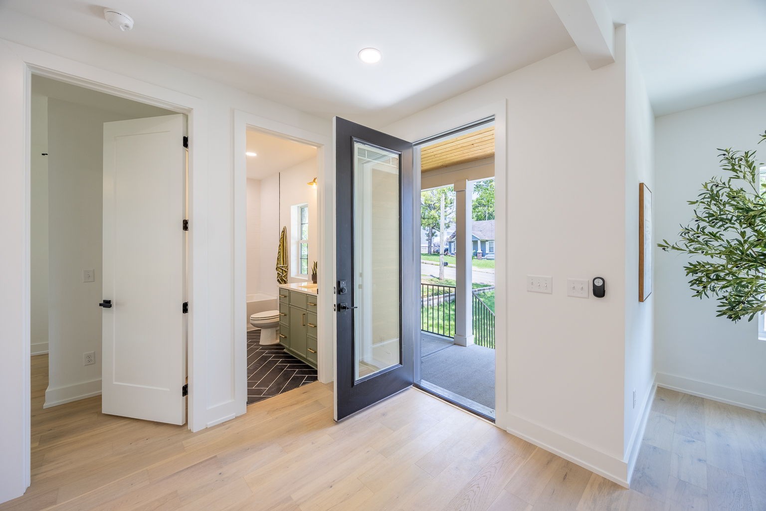 1080 Zophi St A