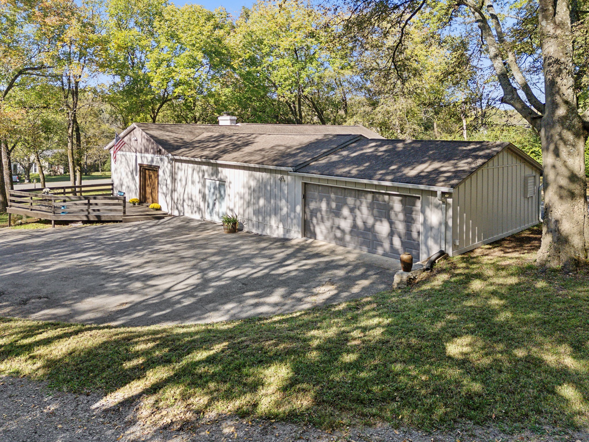 207 Beverly Dr