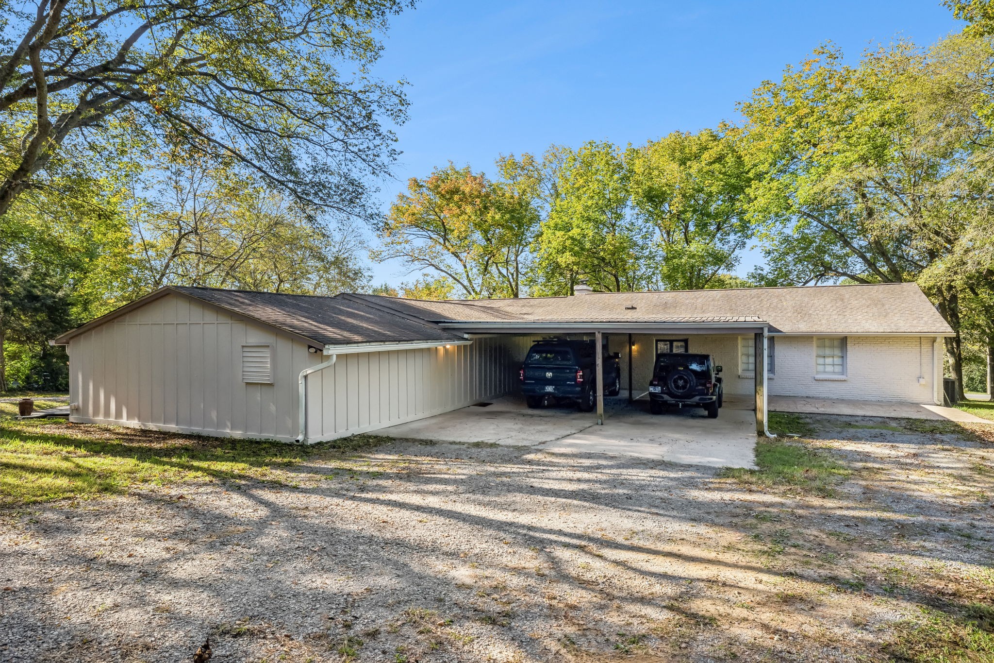 207 Beverly Dr