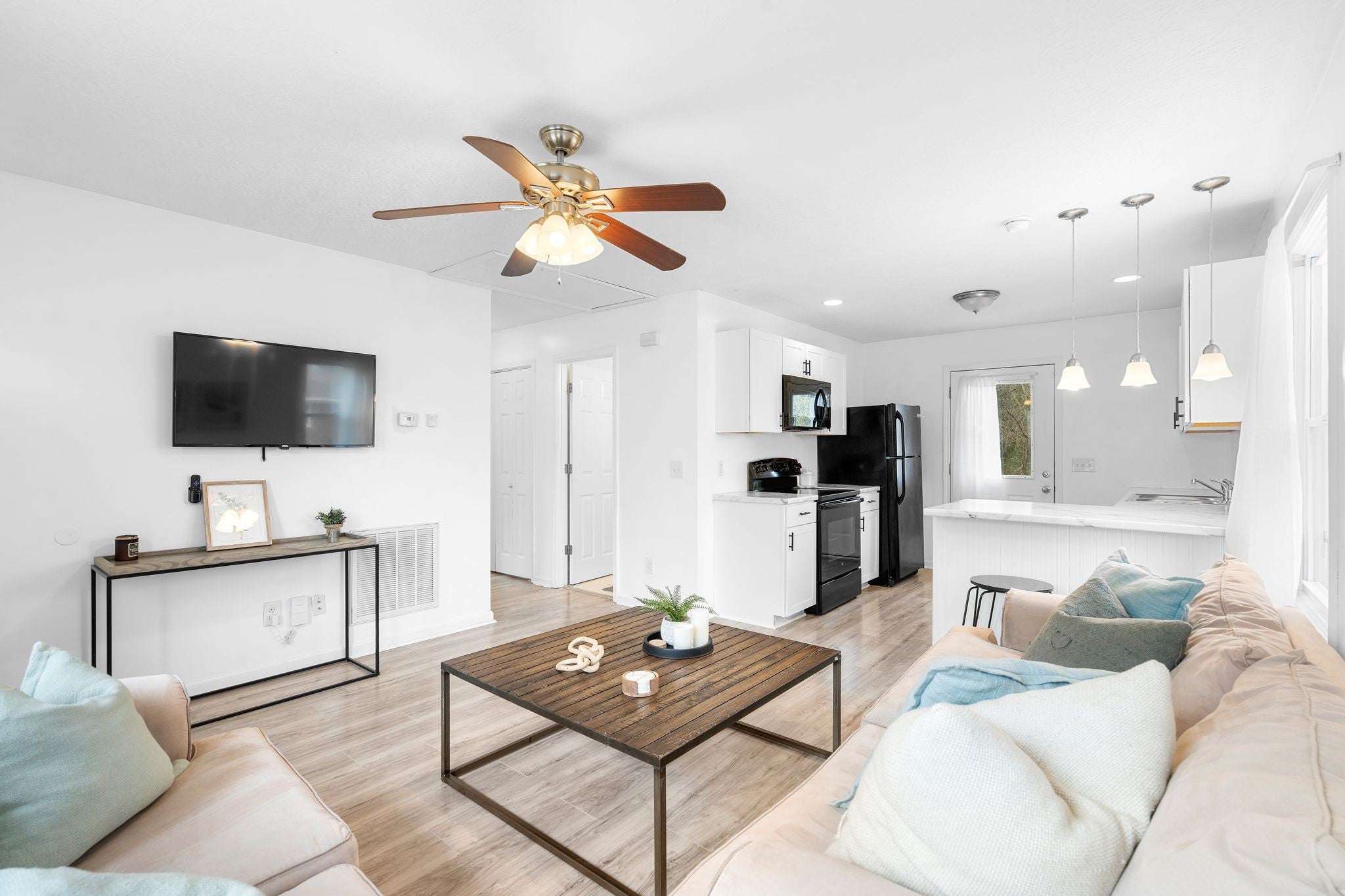 2-bed home at 1027 College Ave, Nashville, sold July 31, 2026