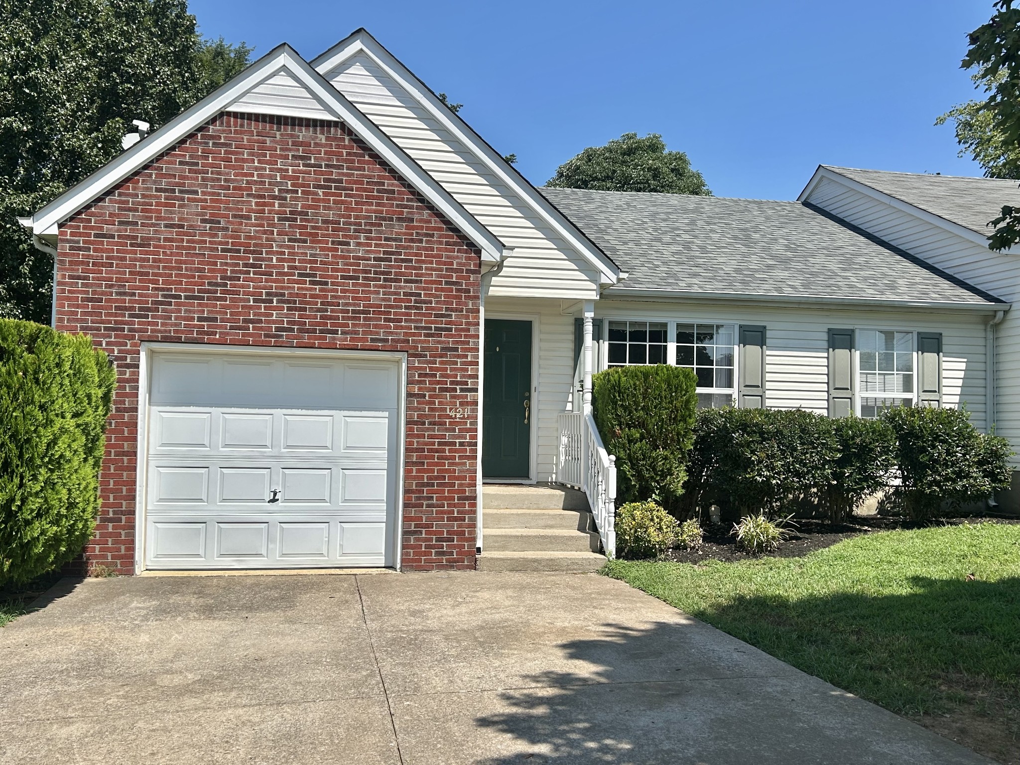 421 Keswick Ct