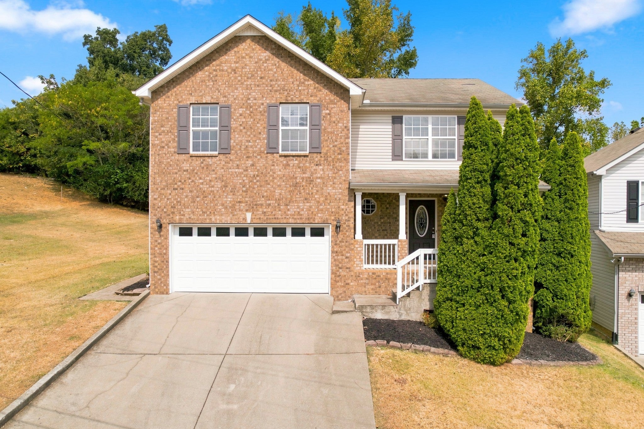 3.0-bed rental at 132 Tulip Grove Pt