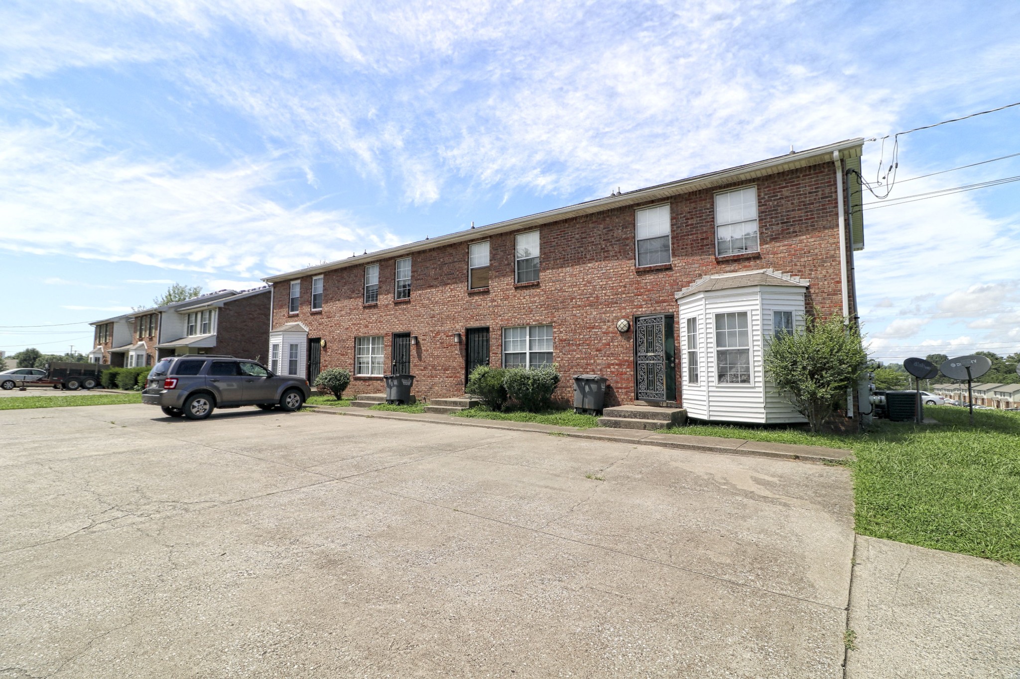 2000 Tynewood Dr