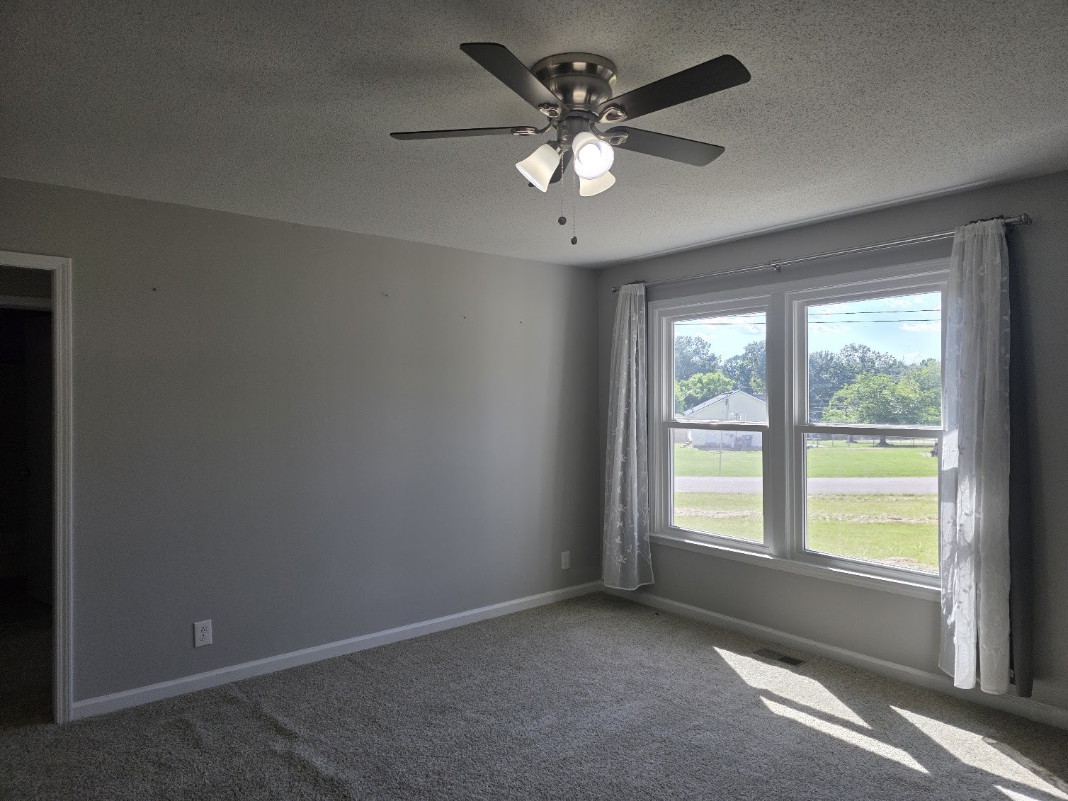 986 May Apple Dr